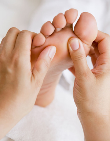 Complementary therapy - Westonbirt, Tetbury - Lindsay Hilton Pilates - Reflexology treatments Complementary therapy - Westonbirt, Tetbury - Lindsay Hilton Pilates - Reflexology treatments